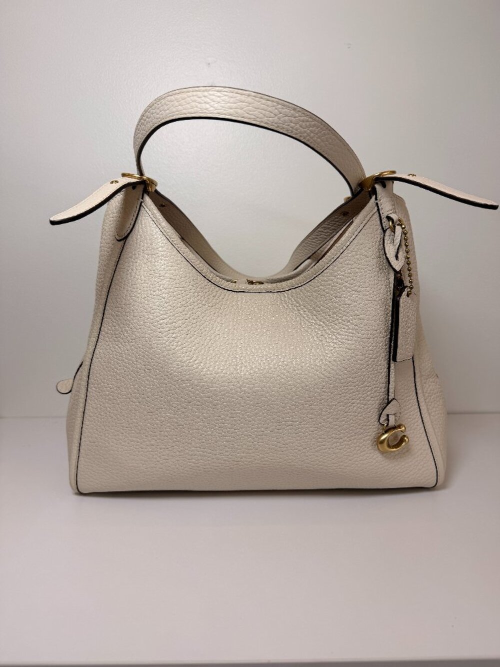 Coach - Lori - Cream Pebbled Leather Hobo Shoulder Bag with Gold Hardware